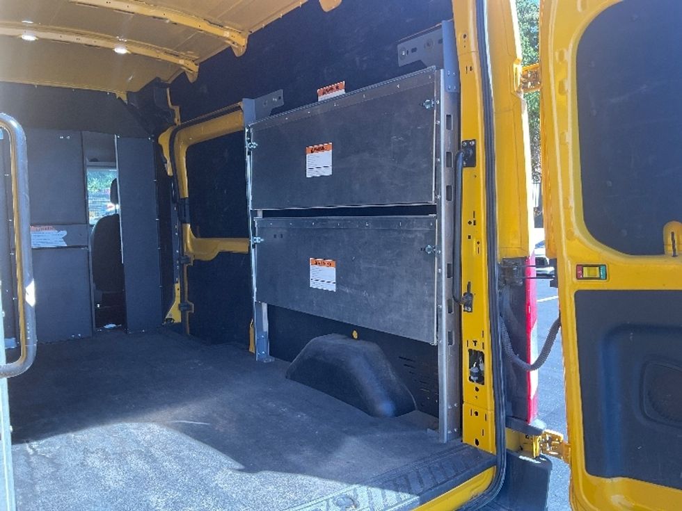 Cargo Van (Panel Van)-Light and Medium Duty Trucks-Ford-2023-Transit 250-West Sacramento-CA-38,355\n\t\tmiles-$ 42,750 - Image 10