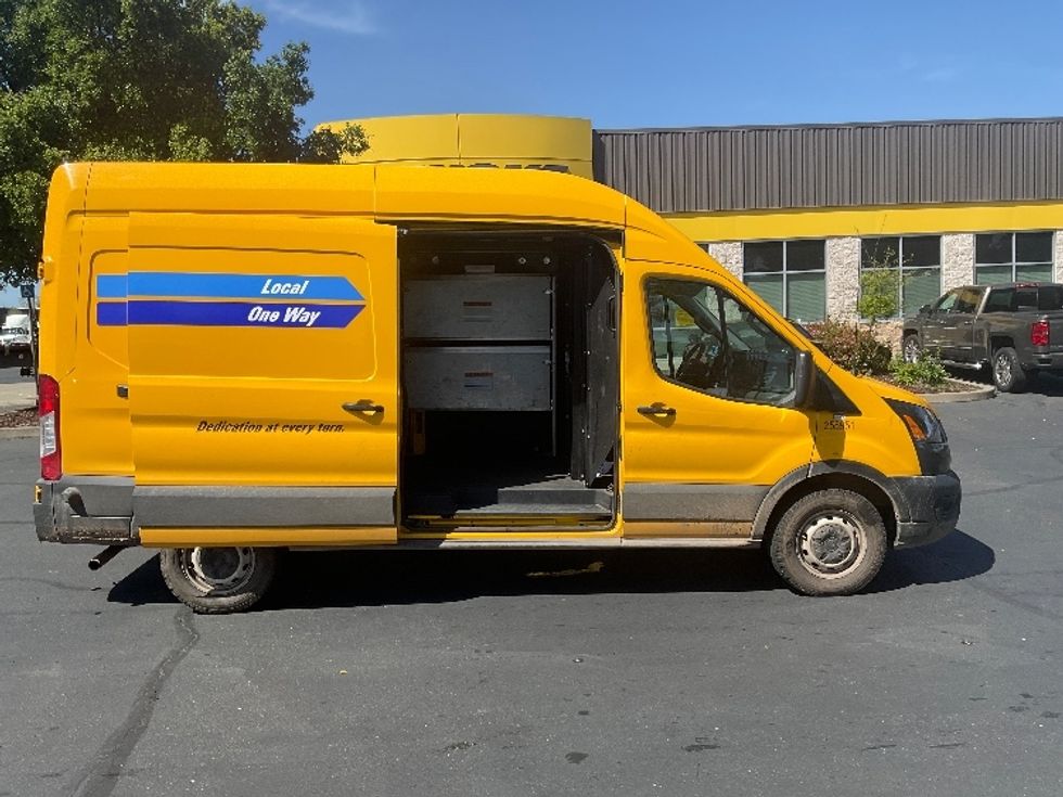 Cargo Van (Panel Van)-Light and Medium Duty Trucks-Ford-2023-Transit 250-West Sacramento-CA-38,355\n\t\tmiles-$ 42,750 - Image 22