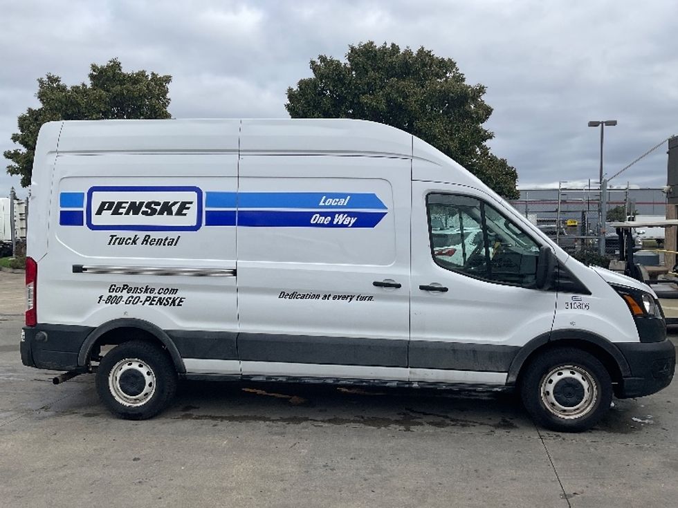 Cargo Van (Panel Van)-Light and Medium Duty Trucks-Ford-2023-Transit 250-West Sacramento-CA-58,035\n\t\tmiles-$ 54,750 - Image 15