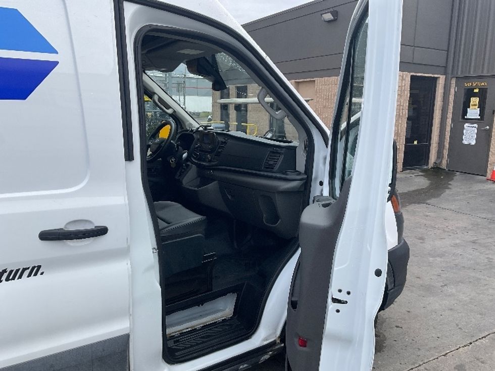 Cargo Van (Panel Van)-Light and Medium Duty Trucks-Ford-2023-Transit 250-West Sacramento-CA-58,035\n\t\tmiles-$ 54,750 - Image 20