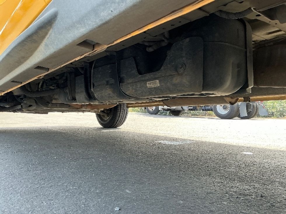 Cargo Van (Panel Van)-Light and Medium Duty Trucks-Ford-2023-Transit 250-West Sacramento-CA-91,280\n\t\tmiles-$ 37,750 - Image 5