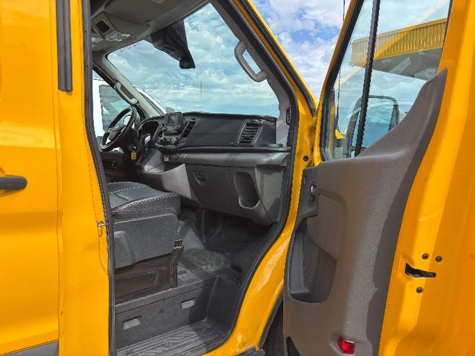 Cargo Van (Panel Van)-Light and Medium Duty Trucks-Ford-2023-Transit 250-West Valley City-UT-63,530\n\t\tmiles-$ 45,000 - Image 19
