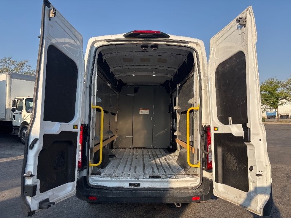 Cargo Van (Panel Van)-Light and Medium Duty Trucks-Ford-2023-Transit 250-West Valley City-UT-67,770\n\t\tmiles-$ 44,000 - Image 8
