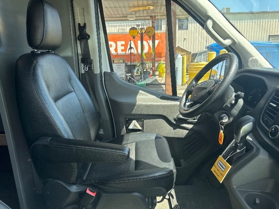 Cargo Van (Panel Van)-Light and Medium Duty Trucks-Ford-2023-Transit 250-Westfield-MA-41,702\n\t\tmiles-$ 44,000 - Image 21