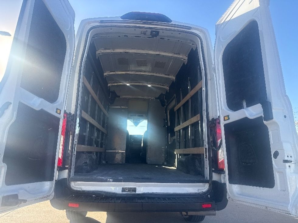 Cargo Van (Panel Van)-Light and Medium Duty Trucks-Ford-2023-Transit 250-Wichita-KS-103,545\n\t\tmiles-$ 36,250 - Image 8