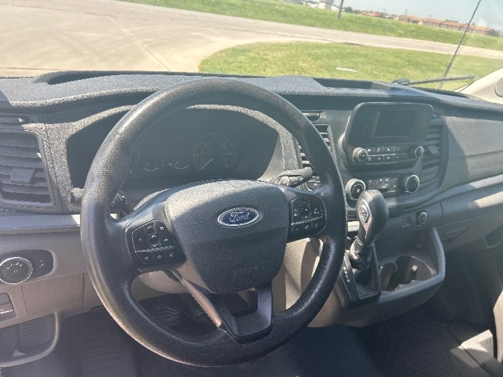 Cargo Van (Panel Van)-Light and Medium Duty Trucks-Ford-2023-Transit 250-Wichita-KS-51,556\n\t\tmiles-$ 50,750 - Image 17