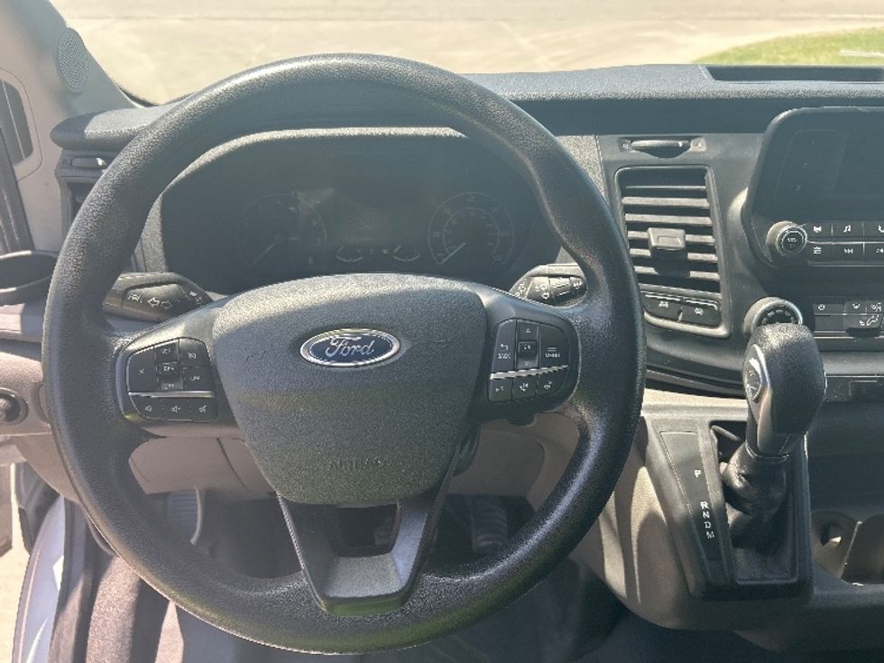 Cargo Van (Panel Van)-Light and Medium Duty Trucks-Ford-2023-Transit 250-Wichita-KS-51,556\n\t\tmiles-$ 50,750 - Image 18