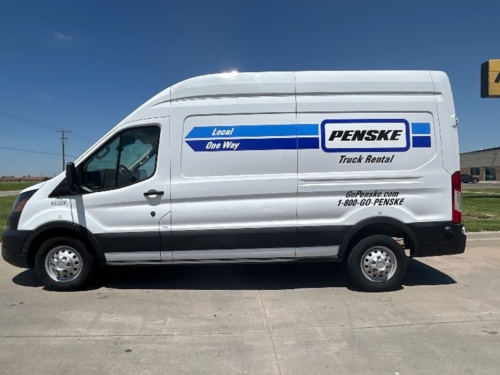 Cargo Van (Panel Van)-Light and Medium Duty Trucks-Ford-2023-Transit 250-Wichita-KS-51,556\n\t\tmiles-$ 50,750 - Image 4