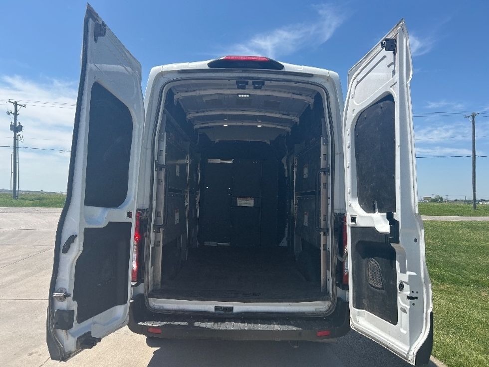 Cargo Van (Panel Van)-Light and Medium Duty Trucks-Ford-2023-Transit 250-Wichita-KS-51,556\n\t\tmiles-$ 50,750 - Image 9