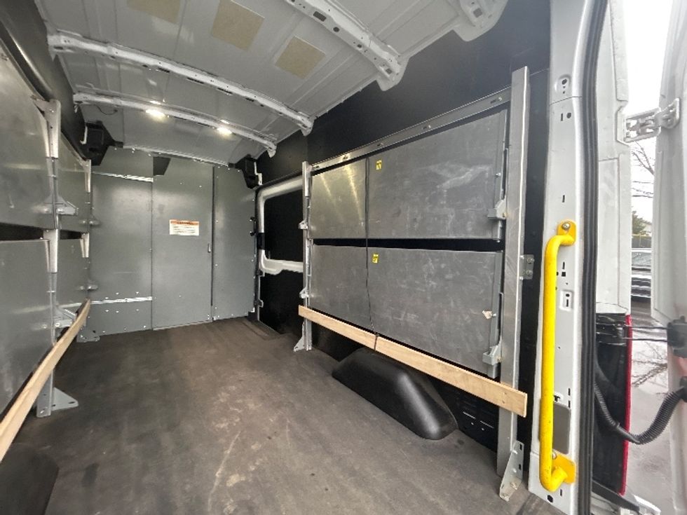 Cargo Van (Panel Van)-Light and Medium Duty Trucks-Ford-2023-Transit 250-Wilsonville-OR-31,118\n\t\tmiles-$ 53,750 - Image 11