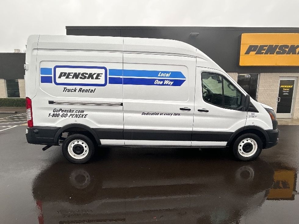 Cargo Van (Panel Van)-Light and Medium Duty Trucks-Ford-2023-Transit 250-Wilsonville-OR-31,118\n\t\tmiles-$ 53,750 - Image 15