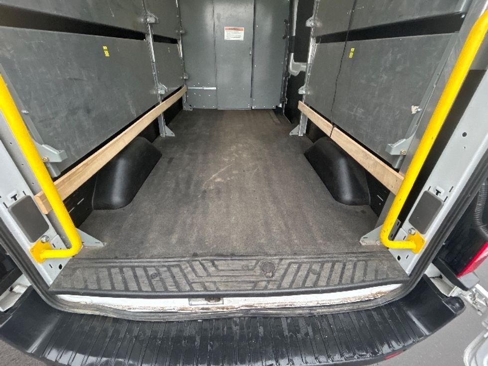 Cargo Van (Panel Van)-Light and Medium Duty Trucks-Ford-2023-Transit 250-Wilsonville-OR-31,118\n\t\tmiles-$ 53,750 - Image 6