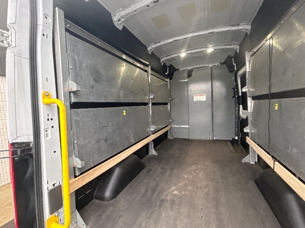 Cargo Van (Panel Van)-Light and Medium Duty Trucks-Ford-2023-Transit 250-Wilsonville-OR-31,118\n\t\tmiles-$ 53,750 - Image 7