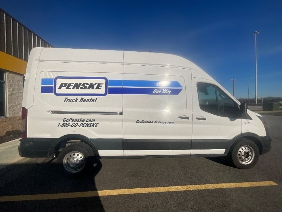 Cargo Van (Panel Van)-Light and Medium Duty Trucks-Ford-2023-Transit 250-Windsor-WI-30,567\n\t\tmiles-$ 61,500 - Image 13