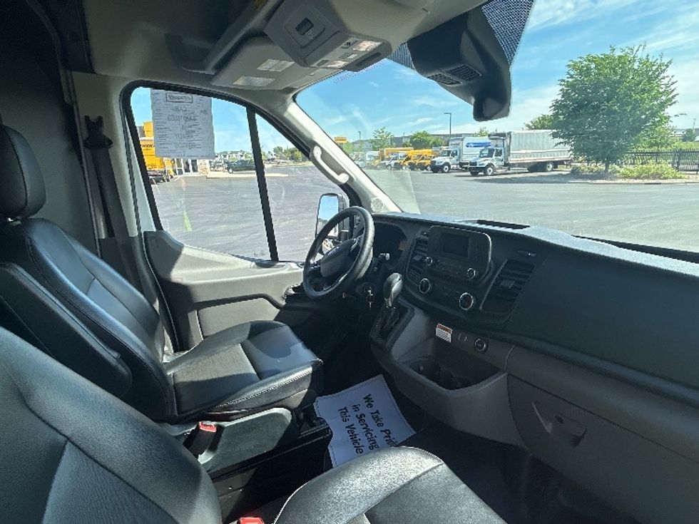 Cargo Van (Panel Van)-Light and Medium Duty Trucks-Ford-2023-Transit 250-Windsor-WI-41,558\n\t\tmiles-$ 50,250 - Image 18