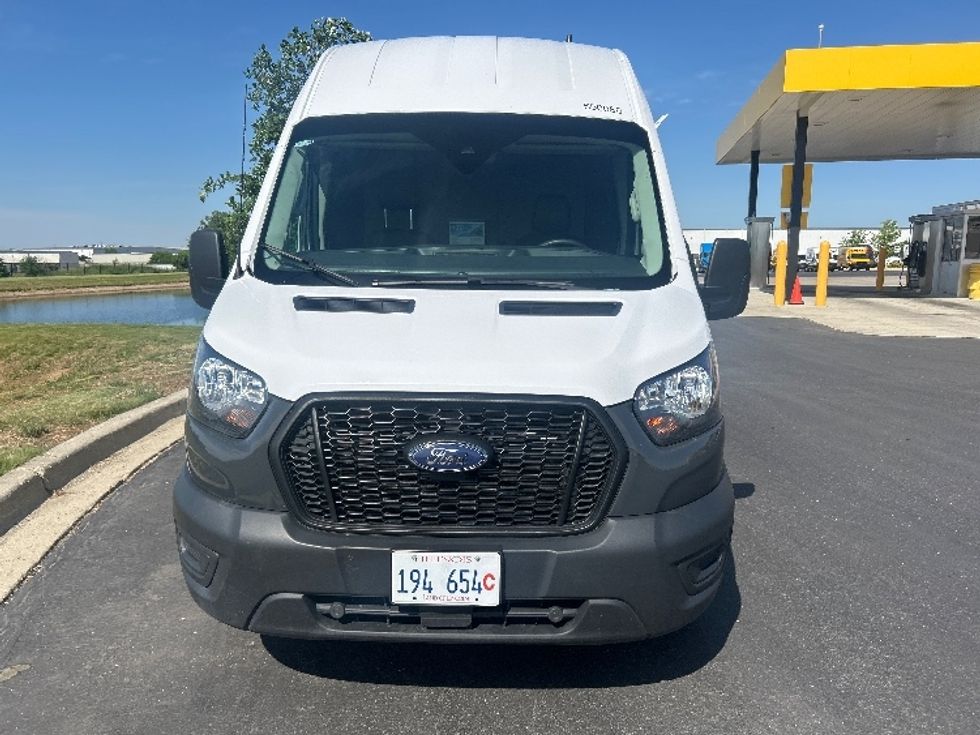 Cargo Van (Panel Van)-Light and Medium Duty Trucks-Ford-2023-Transit 250-Windsor-WI-41,558\n\t\tmiles-$ 50,250 - Image 2