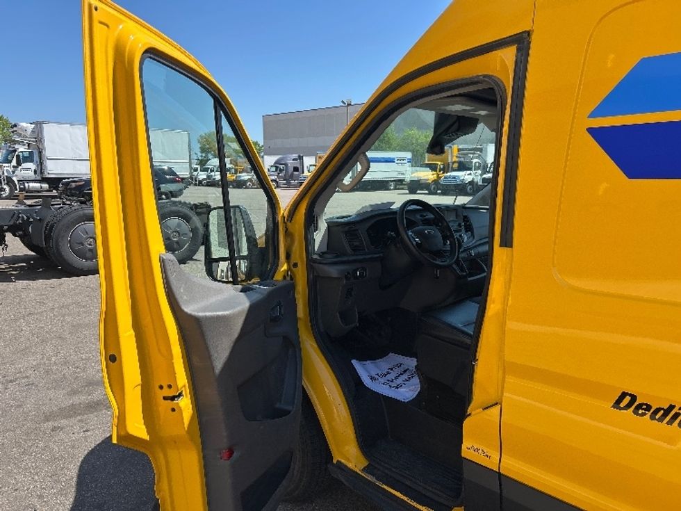 Cargo Van (Panel Van)-Light and Medium Duty Trucks-Ford-2023-Transit 250-Windsor-WI-79,675\n\t\tmiles-$ 42,500 - Image 14