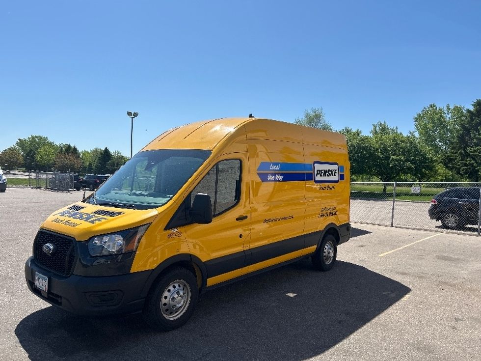 Cargo Van (Panel Van)-Light and Medium Duty Trucks-Ford-2023-Transit 250-Windsor-WI-79,675\n\t\tmiles-$ 42,500 - Image 3