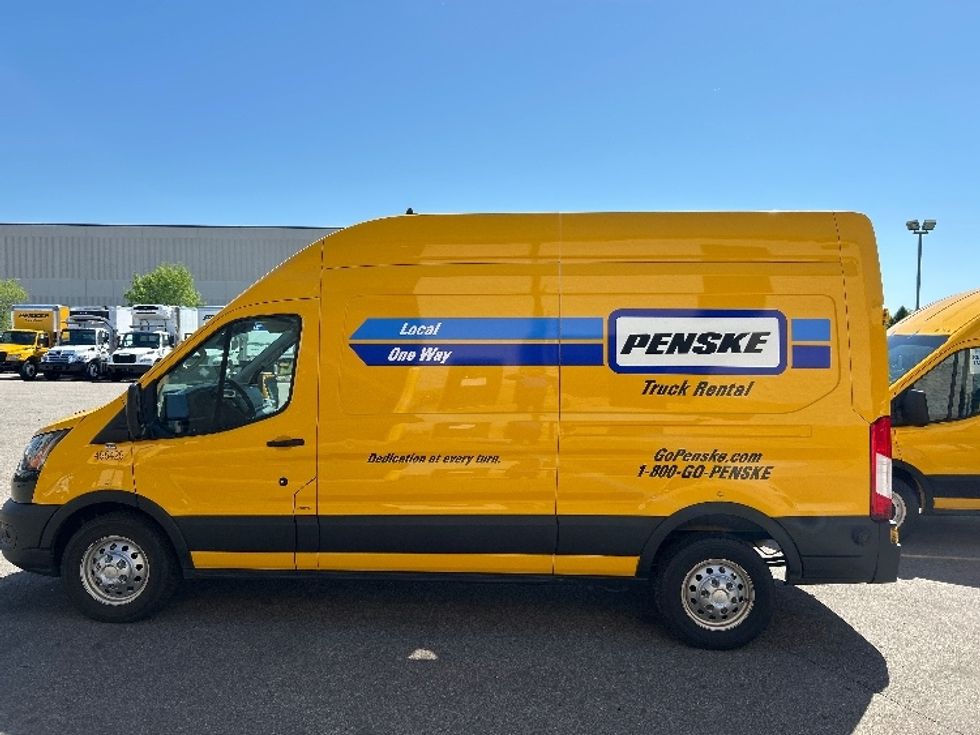 Cargo Van (Panel Van)-Light and Medium Duty Trucks-Ford-2023-Transit 250-Windsor-WI-79,675\n\t\tmiles-$ 42,500 - Image 4