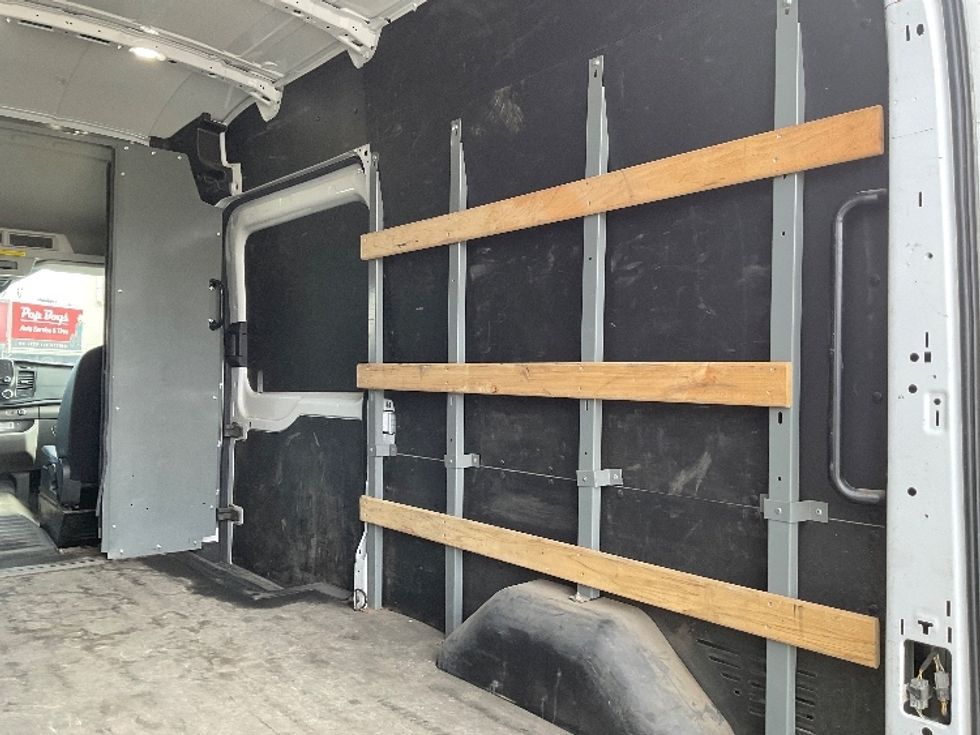 Cargo Van (Panel Van)-Light and Medium Duty Trucks-Ford-2023-Transit 250-Zelienople-PA-124,034\n\t\tmiles-$ 38,750 - Image 10