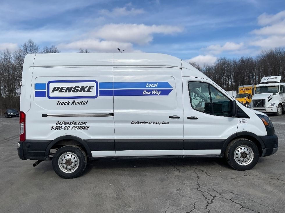 Cargo Van (Panel Van)-Light and Medium Duty Trucks-Ford-2023-Transit 250-Zelienople-PA-124,034\n\t\tmiles-$ 38,750 - Image 12