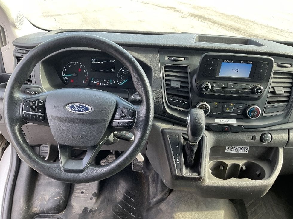 Cargo Van (Panel Van)-Light and Medium Duty Trucks-Ford-2023-Transit 250-Zelienople-PA-124,034\n\t\tmiles-$ 38,750 - Image 15