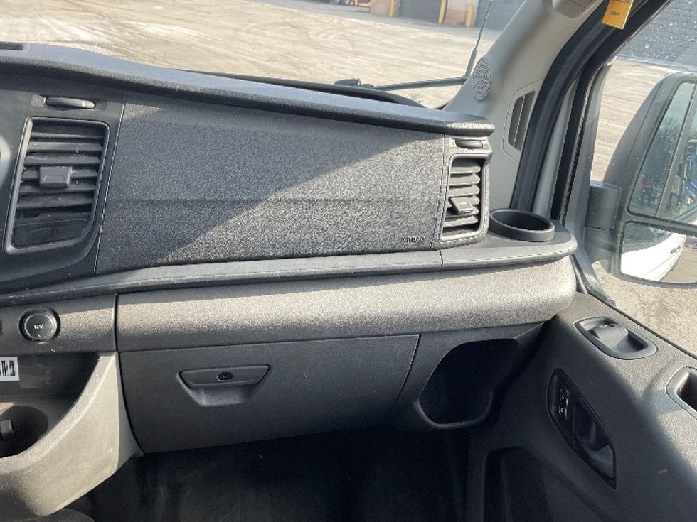 Cargo Van (Panel Van)-Light and Medium Duty Trucks-Ford-2023-Transit 250-Zelienople-PA-124,034\n\t\tmiles-$ 38,750 - Image 18