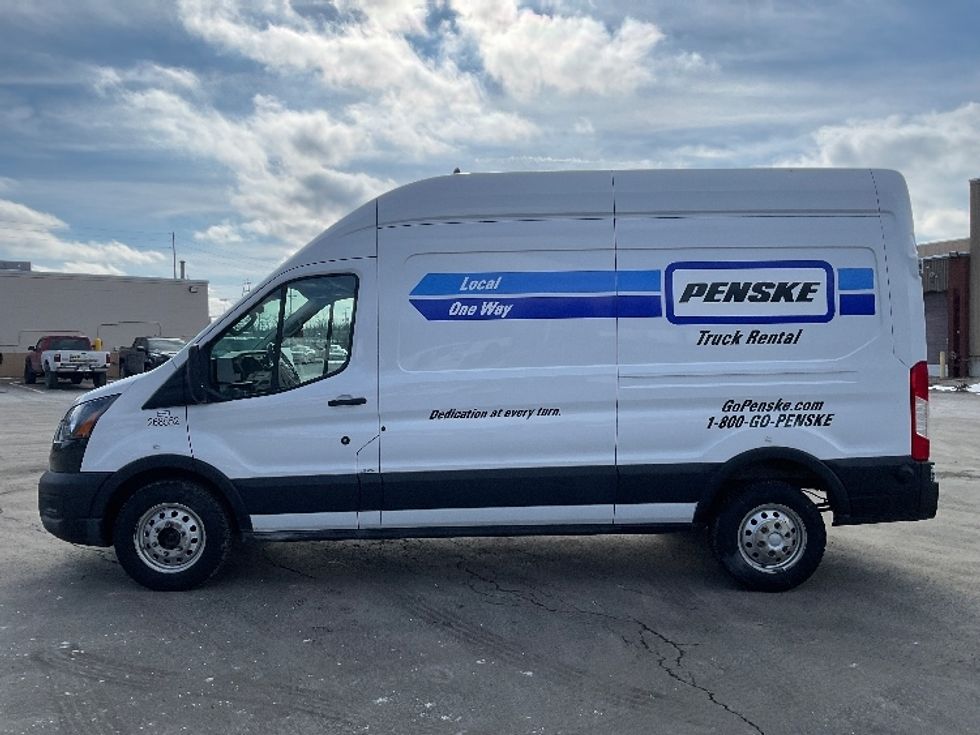Cargo Van (Panel Van)-Light and Medium Duty Trucks-Ford-2023-Transit 250-Zelienople-PA-124,034\n\t\tmiles-$ 38,750 - Image 4