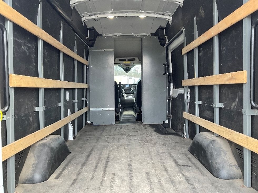 Cargo Van (Panel Van)-Light and Medium Duty Trucks-Ford-2023-Transit 250-Zelienople-PA-124,034\n\t\tmiles-$ 38,750 - Image 7