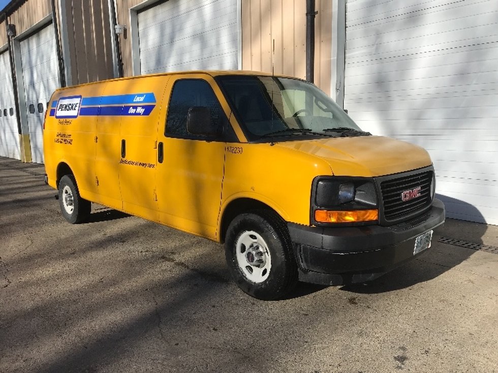 Used Cargo Vans for Sale in NJ Penske Used Trucks