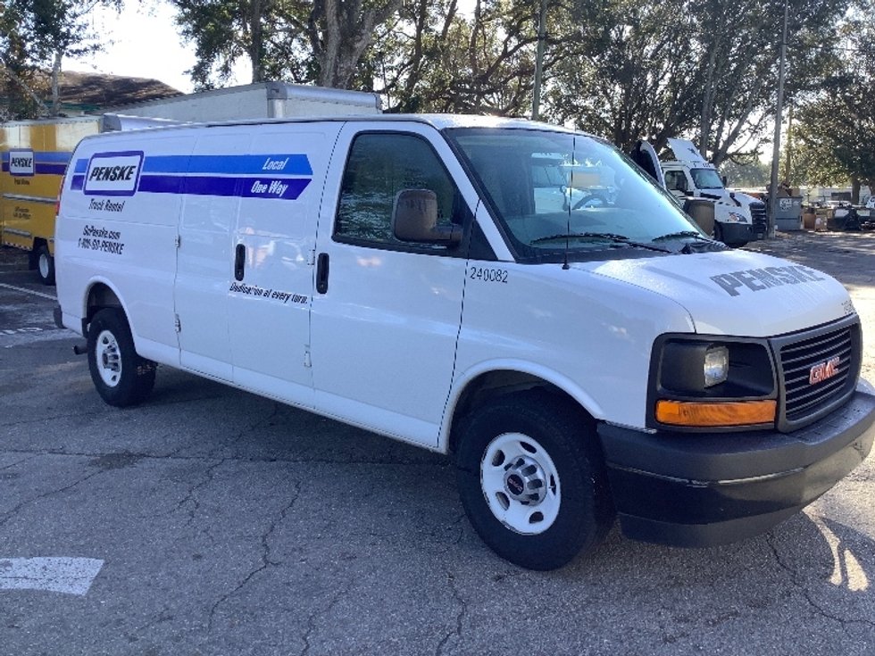Used Cargo Vans for Sale in FL Penske Used Trucks