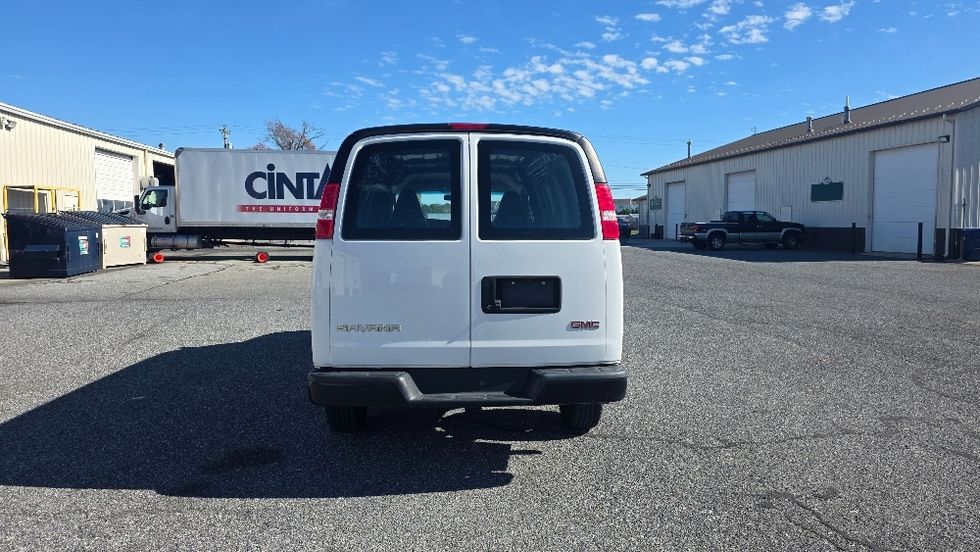 Cargo Van (Panel Van)-Light and Medium Duty Trucks-GMC-2018-Savana G23405-Milford-DE-7,174\n\t\tmiles-$ 29,250 - Image 7