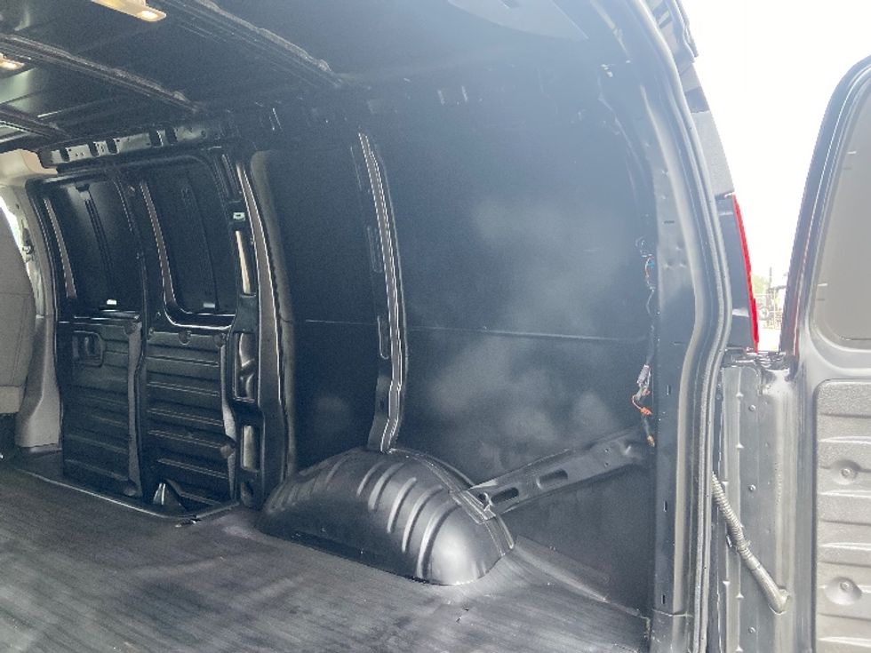 Cargo Van (Panel Van)-Light and Medium Duty Trucks-GMC-2018-Savana G23405-San Antonio-TX-52,340\n\t\tmiles-$ 24,250 - Image 10