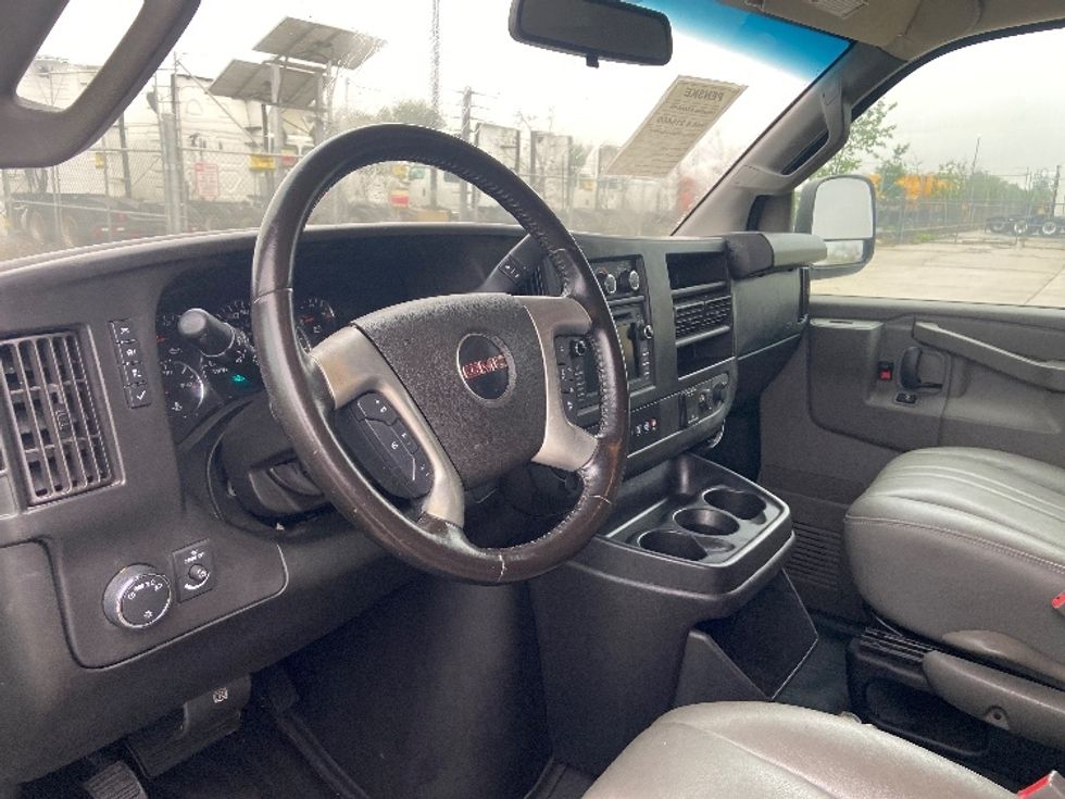Cargo Van (Panel Van)-Light and Medium Duty Trucks-GMC-2018-Savana G23405-San Antonio-TX-52,340\n\t\tmiles-$ 24,250 - Image 15