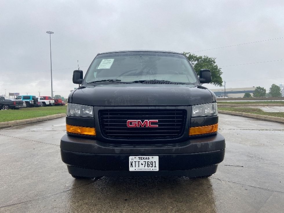 Cargo Van (Panel Van)-Light and Medium Duty Trucks-GMC-2018-Savana G23405-San Antonio-TX-52,340\n\t\tmiles-$ 24,250 - Image 2