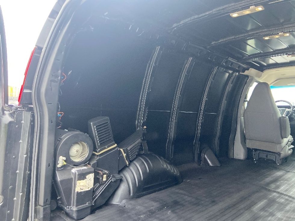 Cargo Van (Panel Van)-Light and Medium Duty Trucks-GMC-2018-Savana G23405-San Antonio-TX-52,340\n\t\tmiles-$ 24,250 - Image 9