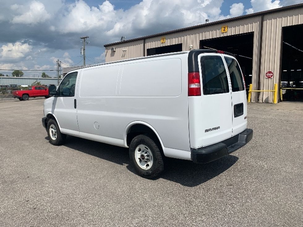 Cargo Van (Panel Van)-Light and Medium Duty Trucks-GMC-2019-Savana G23405-Nashville (Mount Juliet)-TN-154,103\n\t\tmiles-$ 18,500 - Image 6