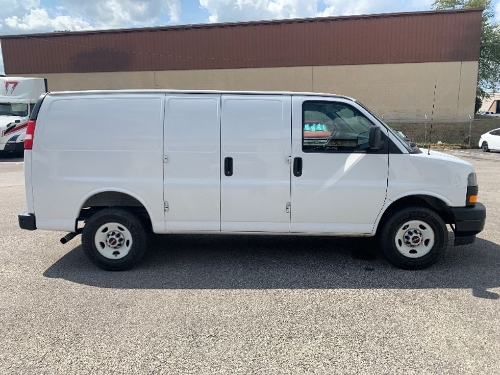 Cargo Van (Panel Van)-Light and Medium Duty Trucks-GMC-2019-Savana G23405-Nashville (Mount Juliet)-TN-154,103\n\t\tmiles-$ 18,500 - Image 14