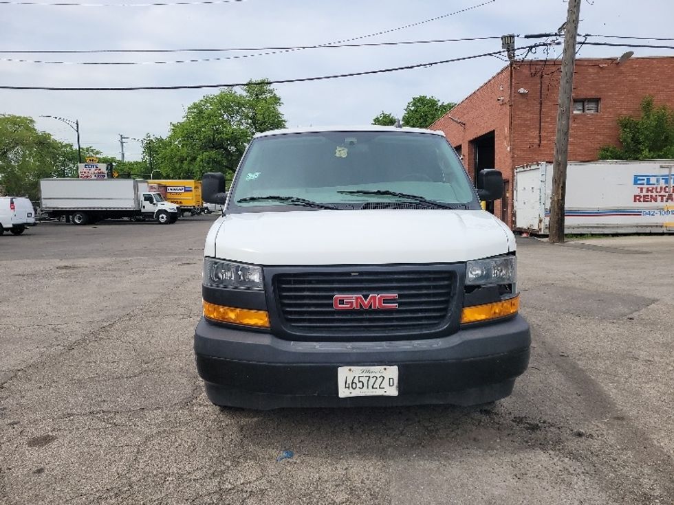 Cargo Van (Panel Van)-Light and Medium Duty Trucks-GMC-2019-Savana G23705-Chicago (Melrose Park)-IL-116,442\n\t\tmiles-$ 26,500 - Image 2