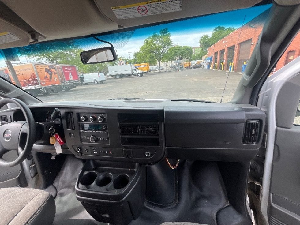 Cargo Van (Panel Van)-Light and Medium Duty Trucks-GMC-2019-Savana G23705-Chicago (Melrose Park)-IL-81,220\n\t\tmiles-$ 28,000 - Image 21