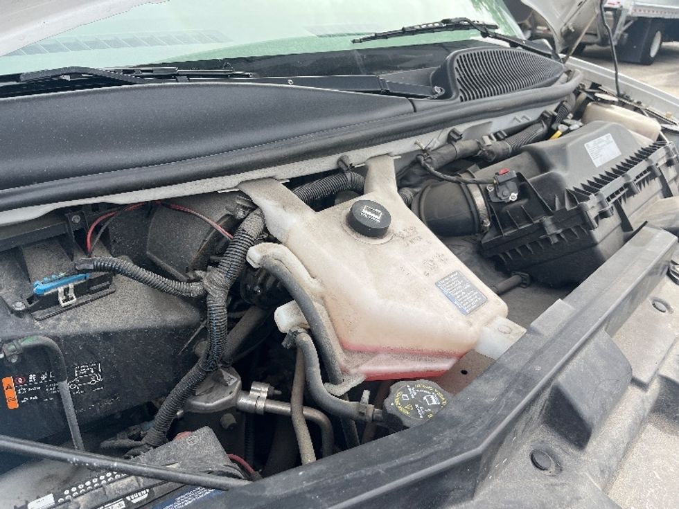 Cargo Van (Panel Van)-Light and Medium Duty Trucks-GMC-2019-Savana G23705-Chicago (Melrose Park)-IL-81,220\n\t\tmiles-$ 28,000 - Image 23
