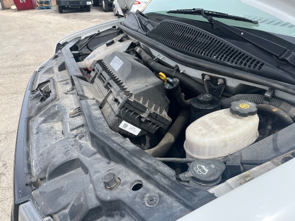 Cargo Van (Panel Van)-Light and Medium Duty Trucks-GMC-2019-Savana G23705-Chicago (Melrose Park)-IL-81,220\n\t\tmiles-$ 28,000 - Image 24