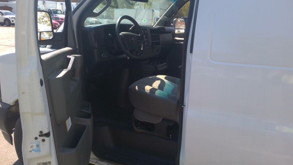 Cargo Van (Panel Van)-Light and Medium Duty Trucks-GMC-2019-Savana G23705-La Porte-IN-71,788\n\t\tmiles-$ 27,750 - Image 17