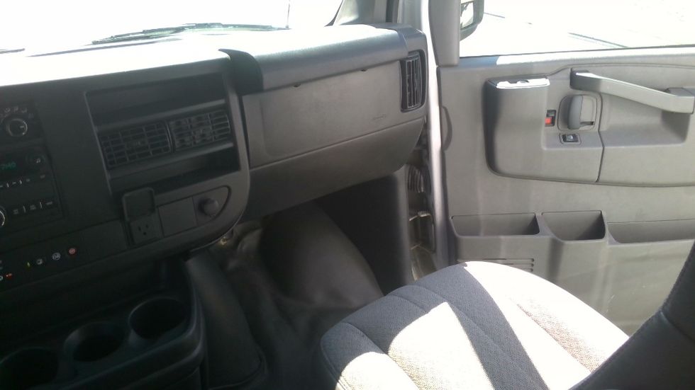 Cargo Van (Panel Van)-Light and Medium Duty Trucks-GMC-2019-Savana G23705-La Porte-IN-71,788\n\t\tmiles-$ 27,750 - Image 21