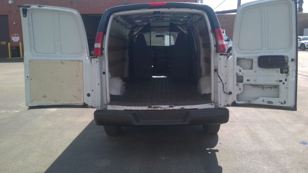 Cargo Van (Panel Van)-Light and Medium Duty Trucks-GMC-2019-Savana G23705-La Porte-IN-71,788\n\t\tmiles-$ 27,750 - Image 6