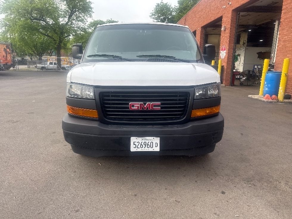 Cargo Van (Panel Van)-Light and Medium Duty Trucks-GMC-2019-Savana G23705-La Porte-IN-88,818\n\t\tmiles-$ 26,750 - Image 2