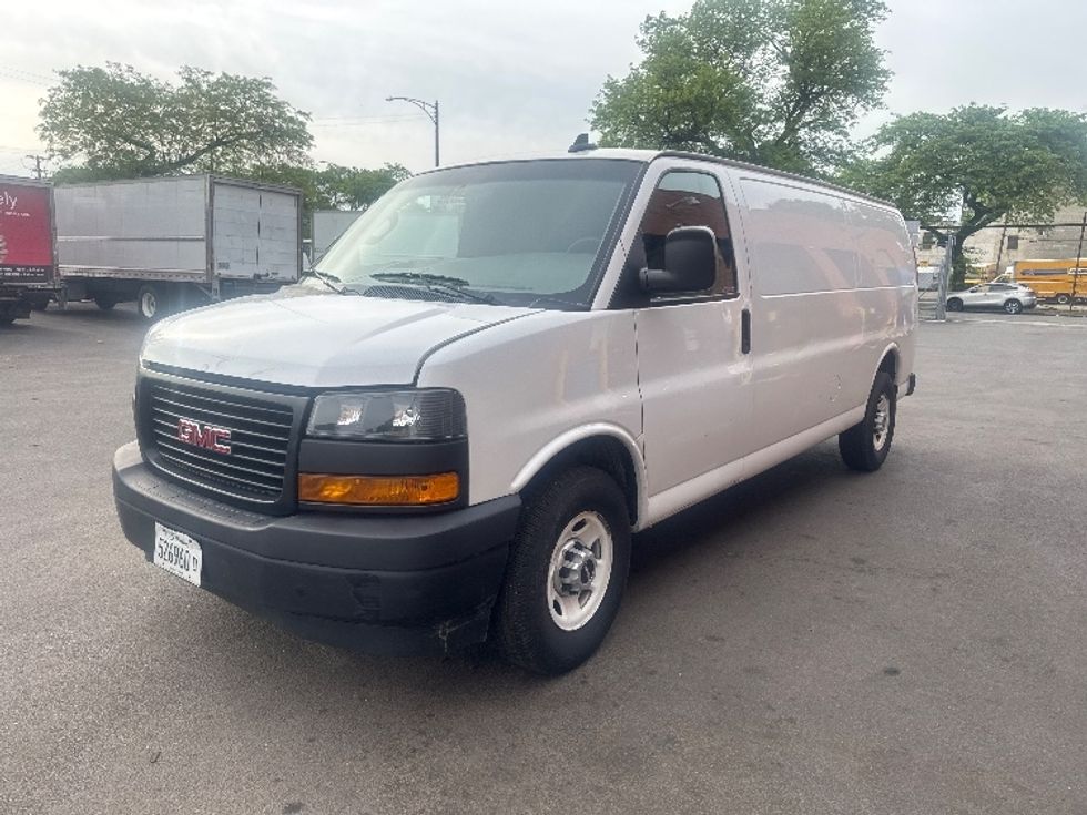 Cargo Van (Panel Van)-Light and Medium Duty Trucks-GMC-2019-Savana G23705-La Porte-IN-88,818\n\t\tmiles-$ 26,750 - Image 3