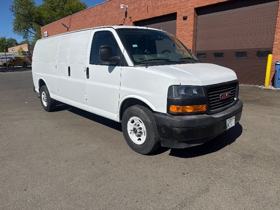 Cargo Van (Panel Van)-Light and Medium Duty Trucks-GMC-2019-Savana G23705-La Porte-IN-97,417\n\t\tmiles-$ 26,250 - Image 1
