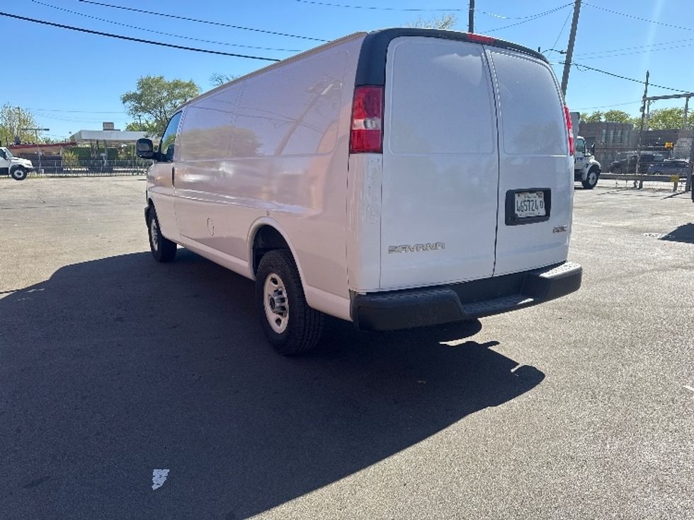 Cargo Van (Panel Van)-Light and Medium Duty Trucks-GMC-2019-Savana G23705-La Porte-IN-97,417\n\t\tmiles-$ 26,250 - Image 6