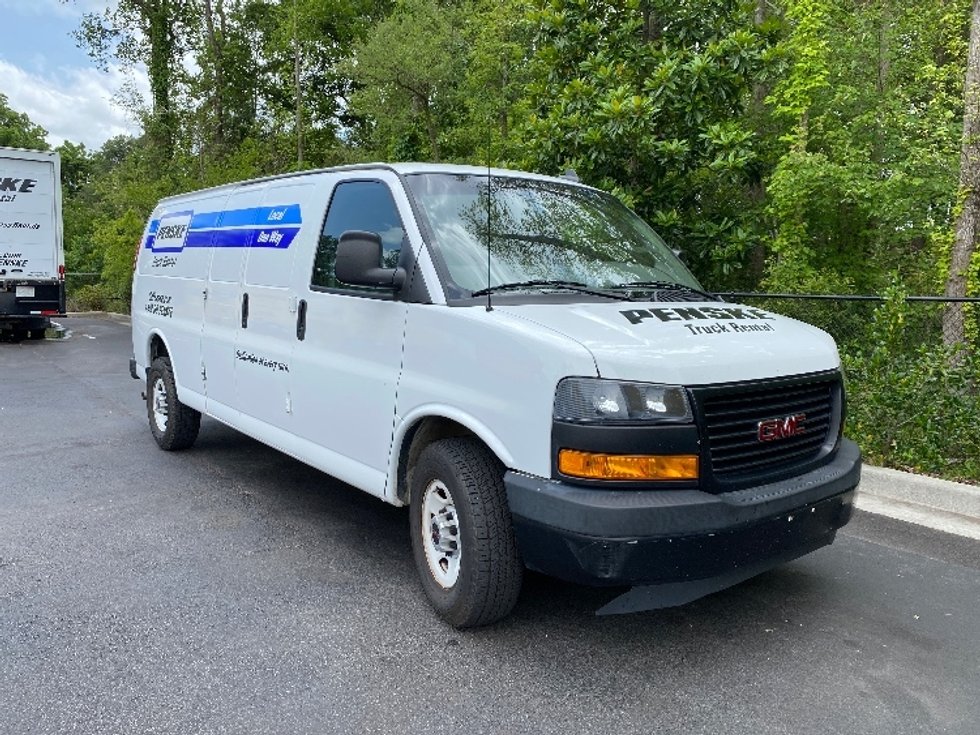 Used Cargo Vans for Sale in SC Penske Used Trucks